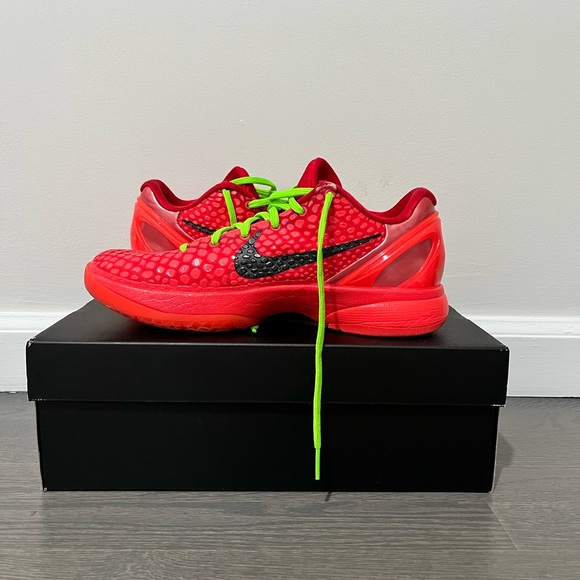 Kobe 6 Protro ‘Reverse Grinch’ - Picture 7 of 7